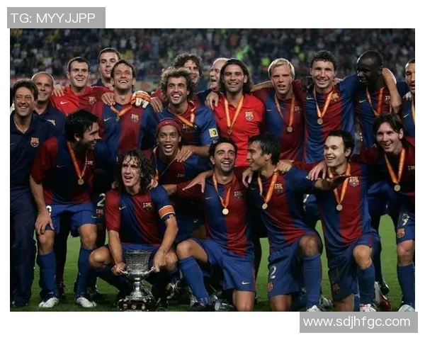 打造梦幻足球阵容：球星搭配与战术优化的完美融合