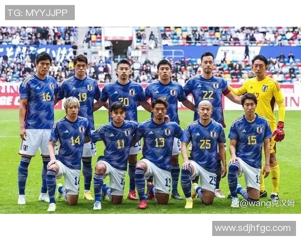 日本足球海外球星实力排名前十名解析与成就回顾 日本足球海外球星实力排名前十名解析与成就回顾