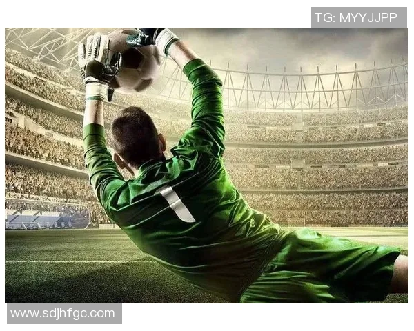 足球球星集训揭幕 备战新赛季展现巅峰状态与无限潜力 足球球星集训揭幕 备战新赛季展现巅峰状态与无限潜力